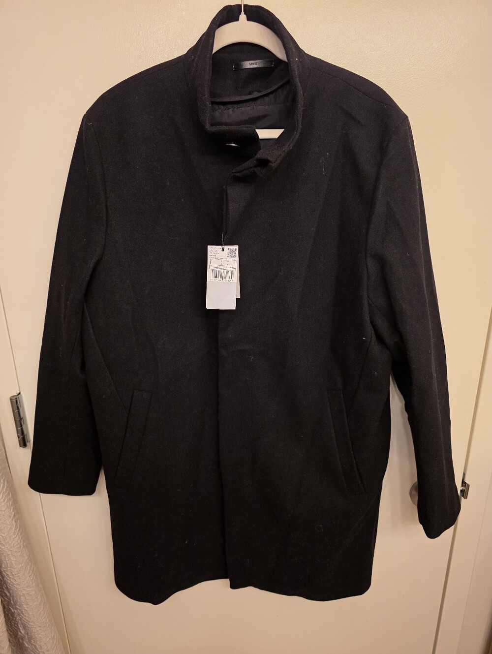 Mango Mens Button-Up Minimalist Wool Coat